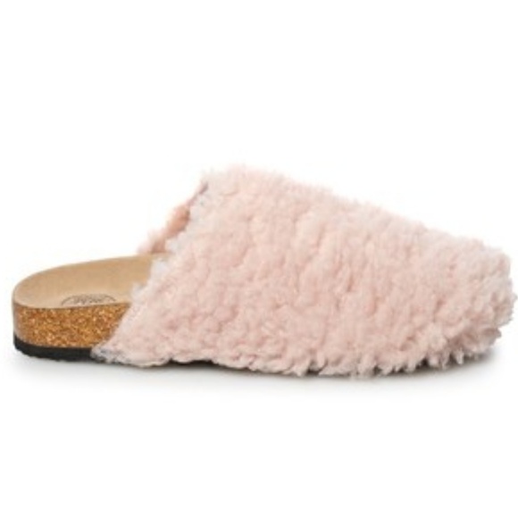 Sonoma Shoes - Pink cork clog slippers